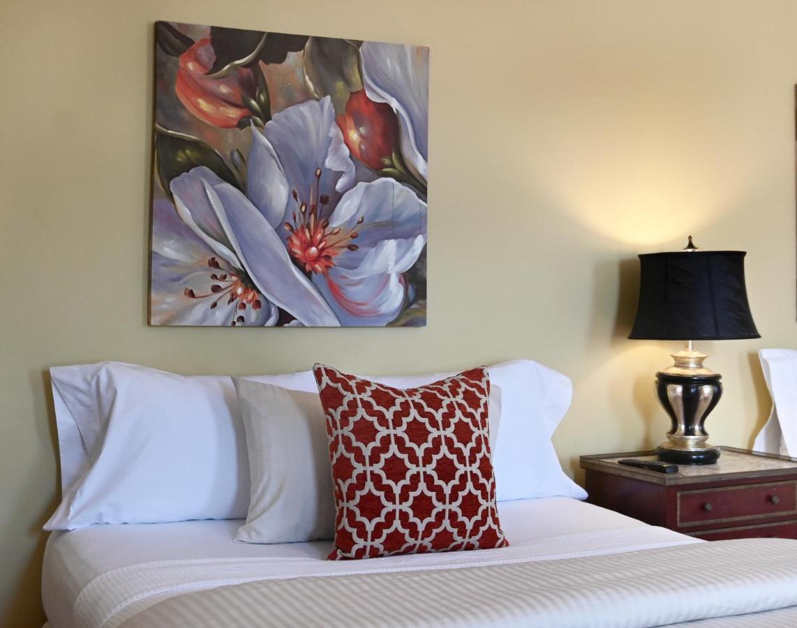 Prairie Guest House フィッシャーズ エクステリア 写真